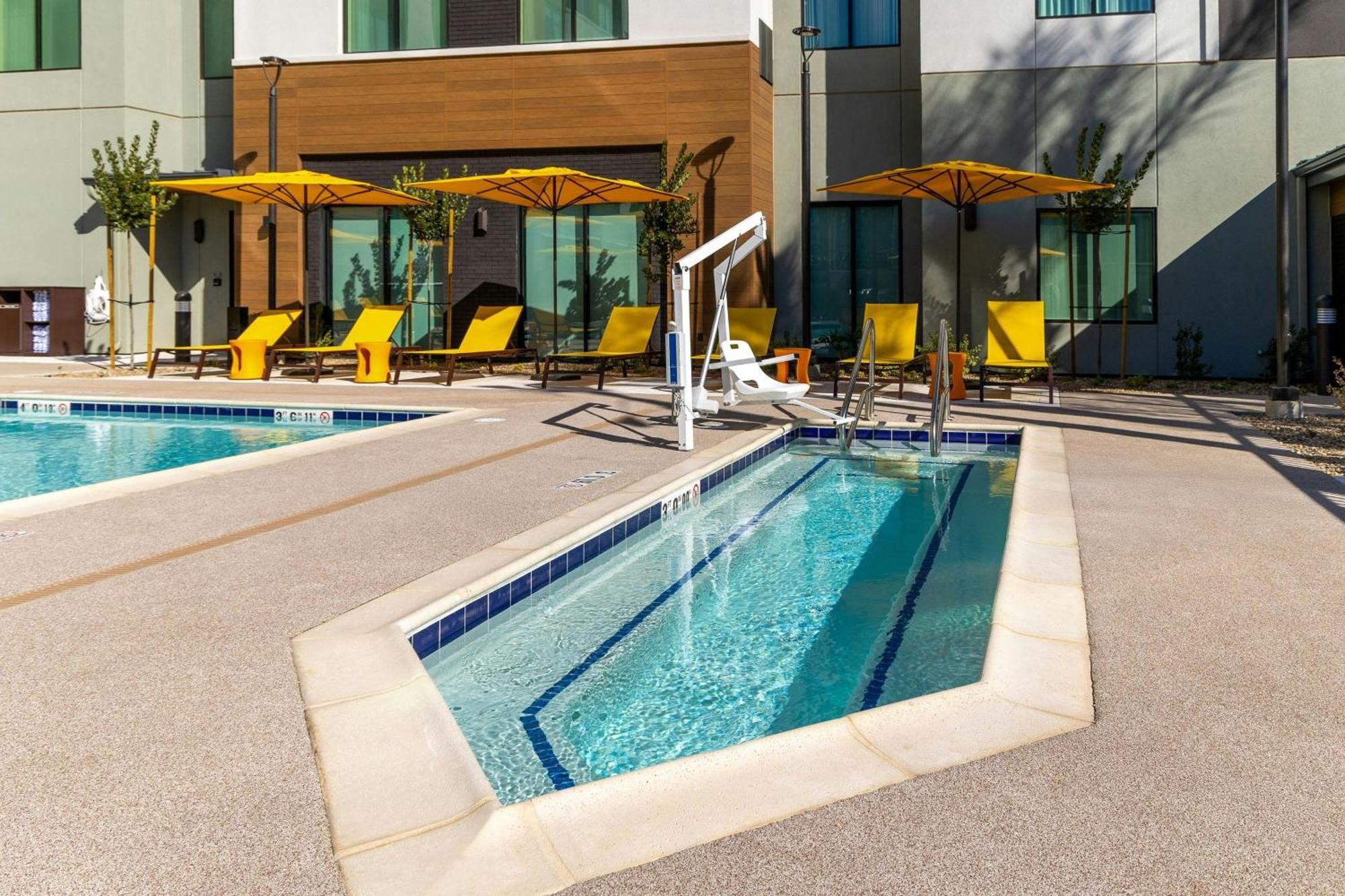Residence Inn By Marriott Anaheim بري المظهر الخارجي الصورة